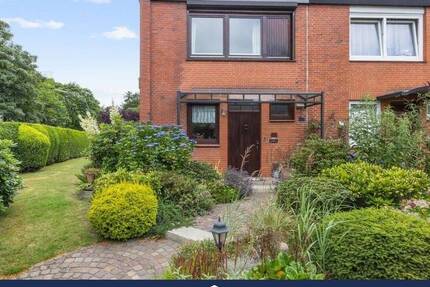 Attraktive Lage: Reihenendhaus mit großem Wintergarten sowie Vollkeller und Garage 3 zimmer