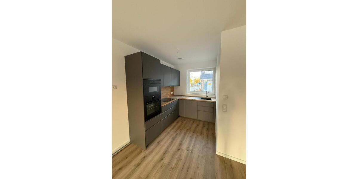 Reihenhaus Trittau - 5 Zimmer, 125 m&sup2;, 1.900&euro; | Angebot:24136784