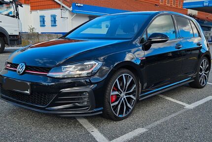 VW Golf 95.520 km 20.899 € Geesthacht 21502