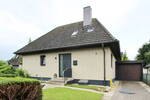 Renoviertes Einfamilienhaus mit schönen Garten in Ellerbek