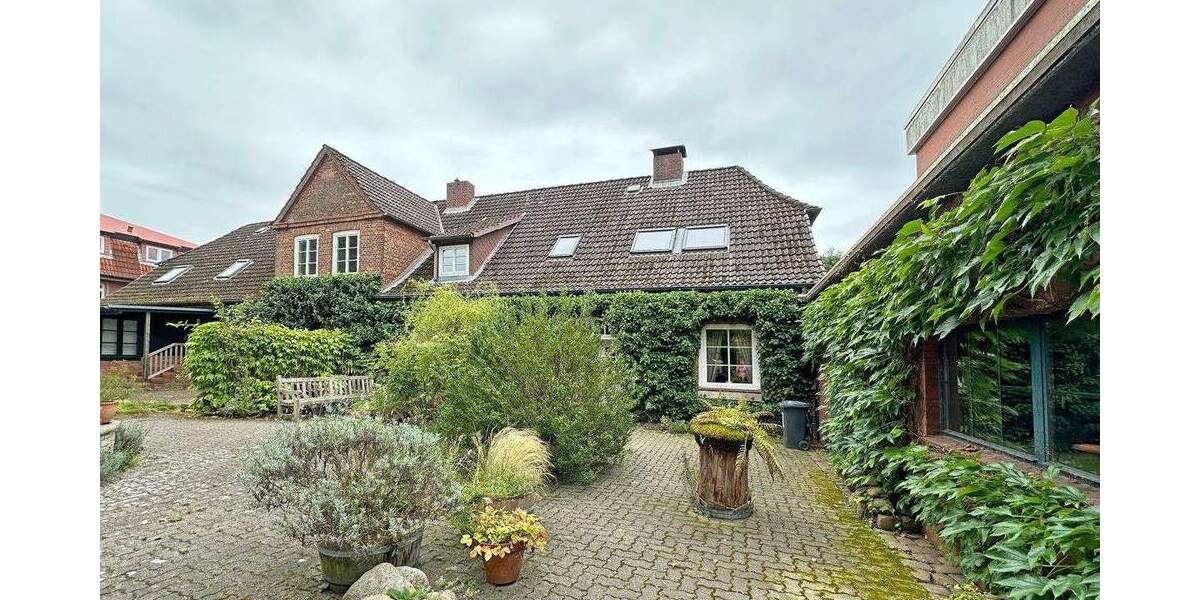 Mehrfamilienhaus, Wohnhaus Ahrensburg - 1 Zimmer, 395 m&sup2;, 750.000&euro; | Angebot:25796402