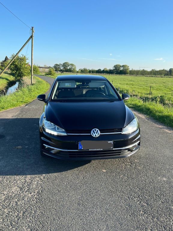 VW Golf 79.800 km 15.500 € Appen 25482