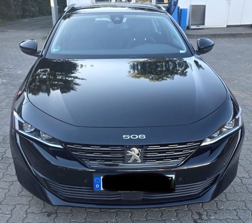 Peugeot 508 105.000 km 18.900 € Hamburg 22149