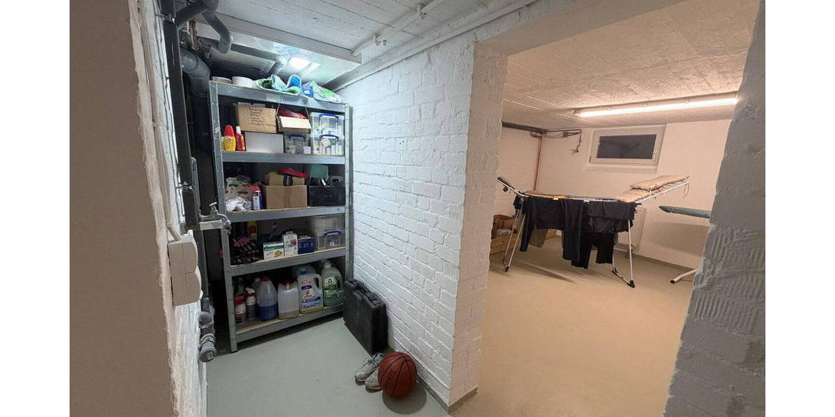 Reihenmittelhaus Hamburg Lokstedt - 4 Zimmer, 100 m&sup2;, 670.000&euro; | Angebot:26128175