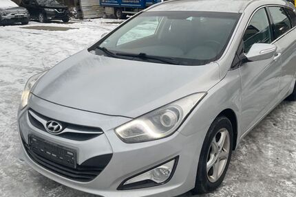 Hyundai i40 146.300 km 6.299 &euro; Hamburg 21107