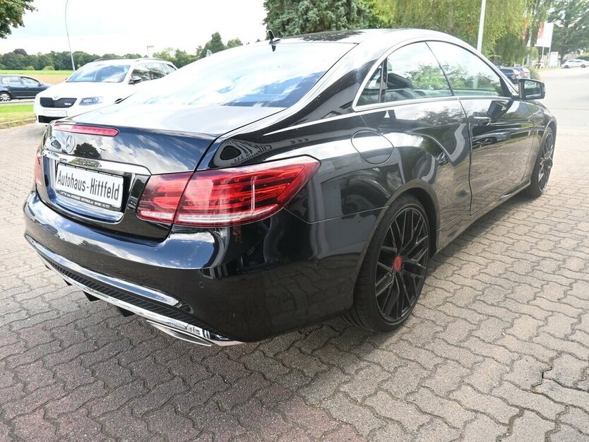 E 200 Coupe *AMG Line* Aut