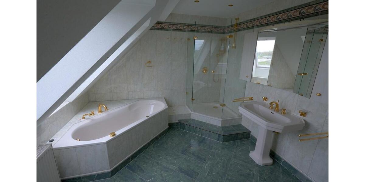 Maisonettenwohnung Hamburg Allermöhe - 4 Zimmer, 120 m&sup2;, 1.800&euro; | Angebot:25996738