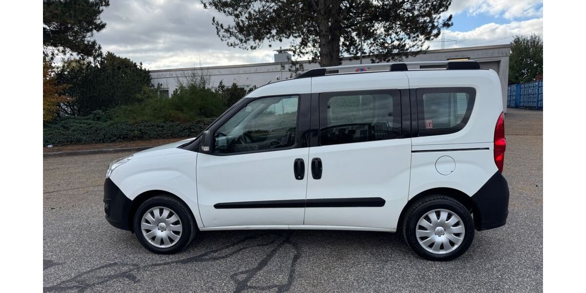 Opel Combo 83.438 km 5.490 &euro; Barsbüttel 22885