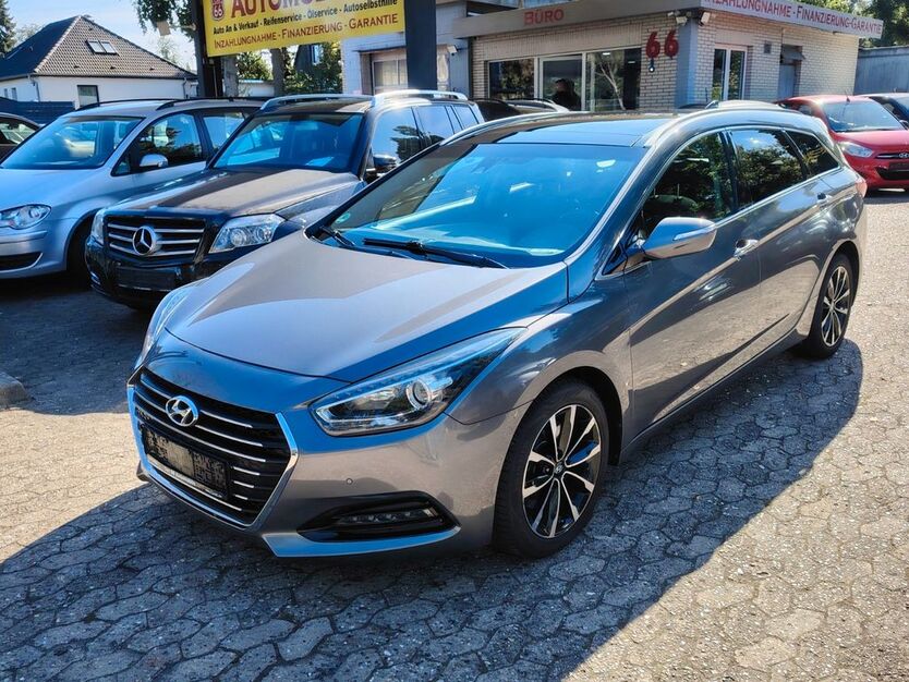 Hyundai i40 146.800 km 10.900 € Buxtehude 21614