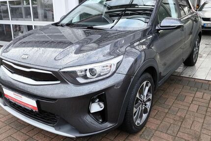 Kia Stonic 74.587 km 13.990 &euro; Braak 22145