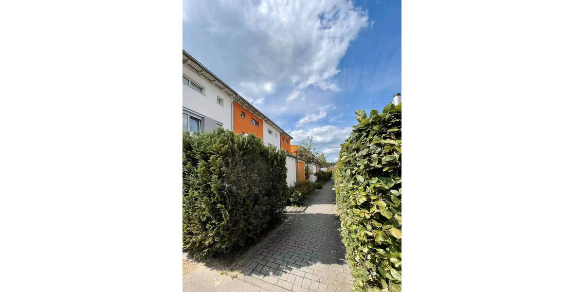 Reihenmittelhaus Hamburg Rahlstedt - 4 Zimmer, 117 m&sup2;, 534.000&euro; | Angebot:26554351
