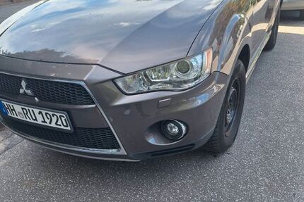 Mitsubishi Outlander 165.000 km 7.300 &euro; Hamburg 22415