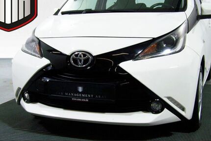 Toyota Aygo (X) 123.615 km 6.973 &euro; Hamburg Stadtteil Horn 22119