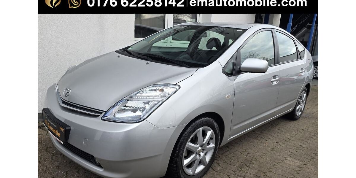 Toyota Prius 115.000 km 8.490 &euro; Hamburg 20537