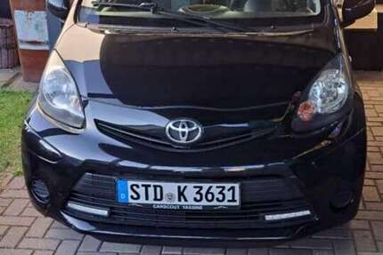Toyota Aygo 122.000 km 5.100 € Buxtehude 21614