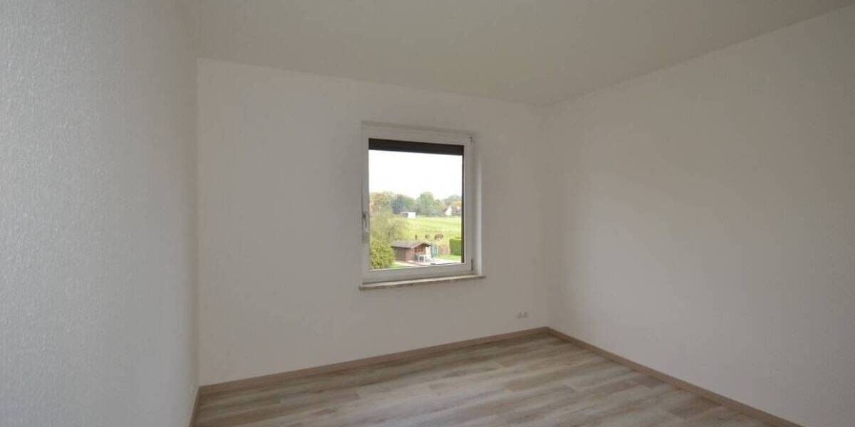 Etagenwohnung Beckdorf - 4 Zimmer, 98 m&sup2;, 750&euro; | Angebot:26053120