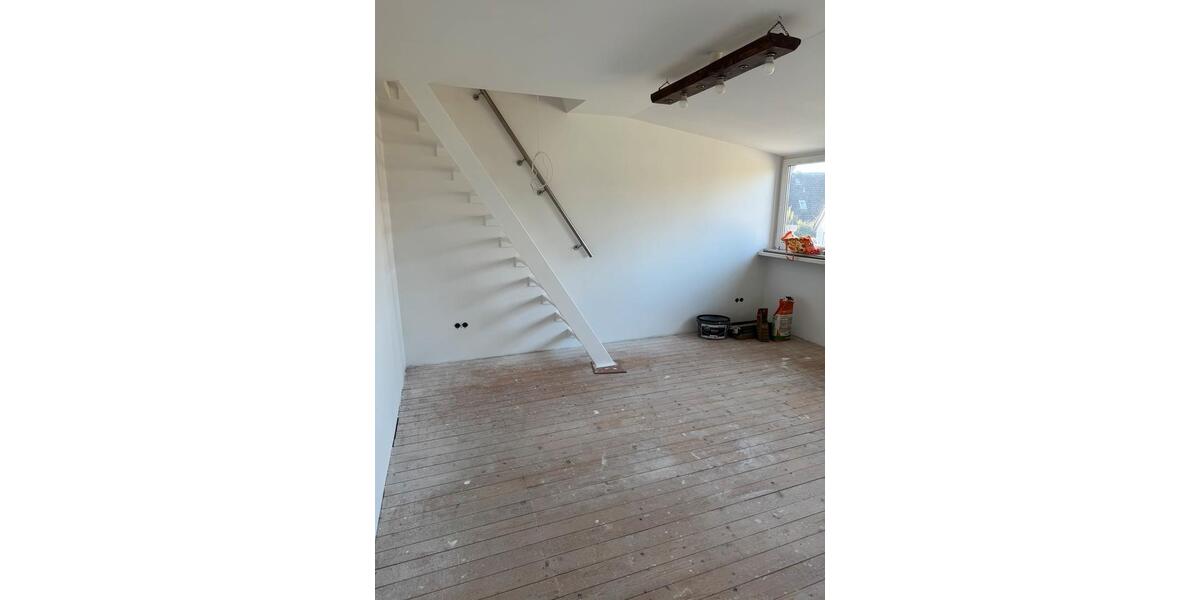 Dachgeschoßwohnung Halstenbek - 4 Zimmer, 69 m&sup2;, 1.430&euro; | Angebot:25544807