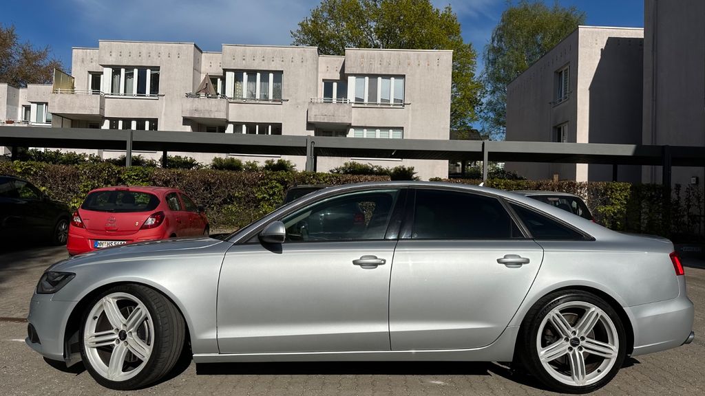 Audi A6 225.192 km 12.950 &euro; Hamburg 22547