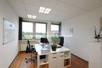 Flexible Bürofläche mit Stellplätzen und Keller in Quickborn zimmer