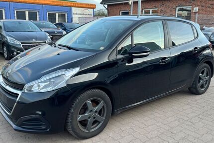 Peugeot 208 165.000 km 6.000 &euro; Stelle 21435