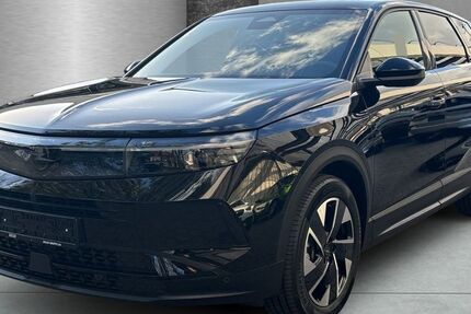 Opel Grandland (X) 9.201 km 30.590 &euro; Hamburg 22159