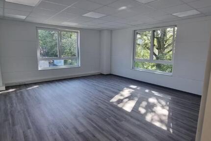 Modernes Büro im Neubau zu vermieten – ohne Maklerprovision zimmer