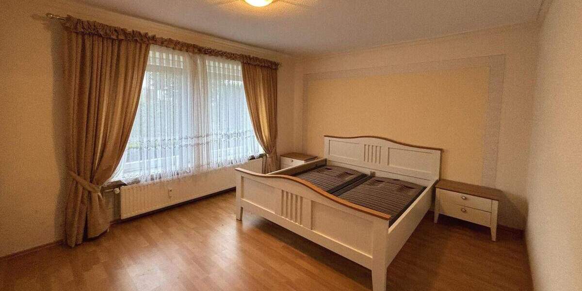 Mehrfamilienhaus, Wohnhaus Nahe - 8 Zimmer, 213 m&sup2;, 549.000&euro; | Angebot:25731994