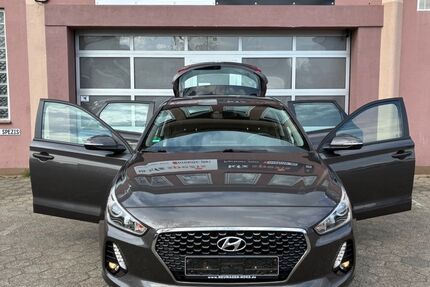 Hyundai i30 39.689 km 14.470 &euro; Hamburg 20537