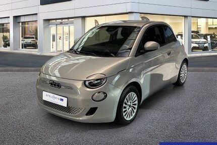 Fiat 500e 6.671 km 24.450 &euro; Hamburg 22529
