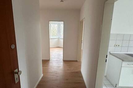Wohnung Hamburg Farmsen-Berne - 2 Zimmer, 64 m&sup2;, 650&euro; | Angebot:26161116