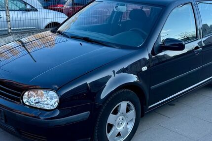 VW Golf 227.000 km 1.990 &euro; Hamburg 20097