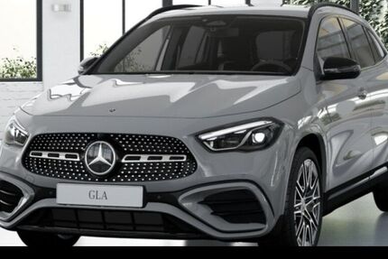 Mercedes-Benz GLA 180 9.900 km 43.950 &euro; Hamburg 22047