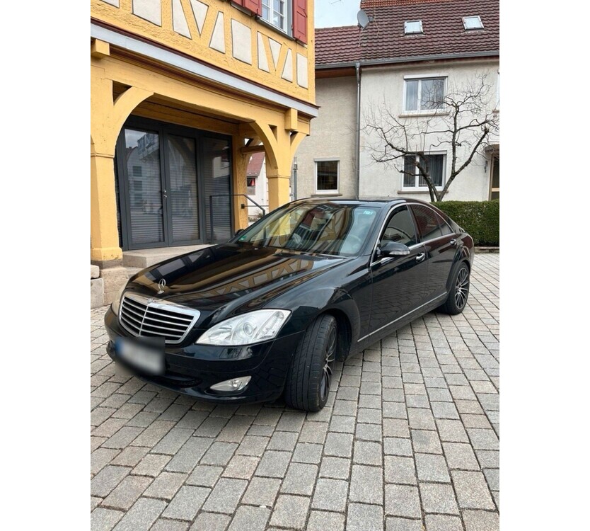 S 320
