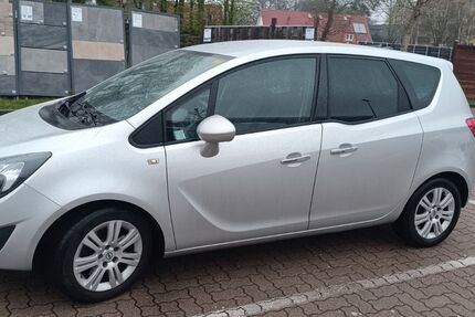 Opel Meriva 118.000 km 3.500 &euro; Glinde 21509