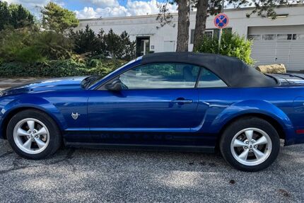 Ford Mustang 77.257 km 10.999 &euro; Barsbüttel 22885