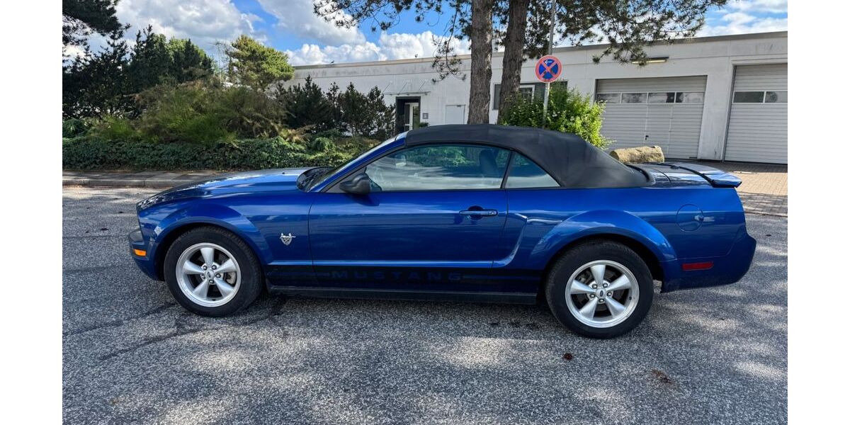 Ford Mustang 77.257 km 10.999 &euro; Barsbüttel 22885
