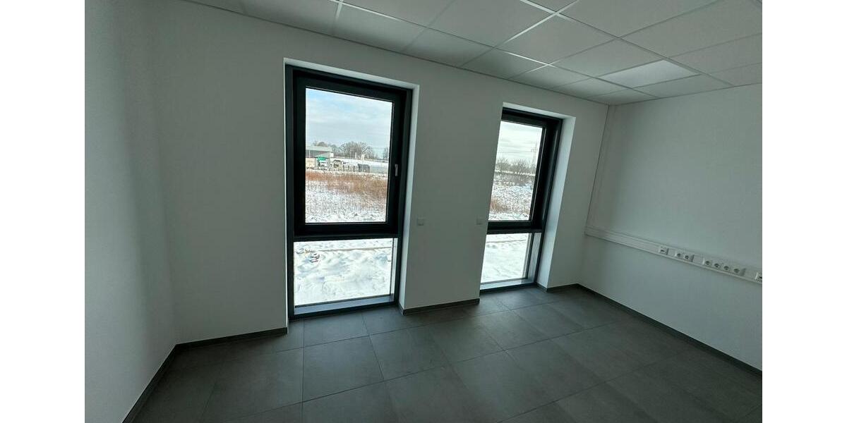 Gewerbeobjekt Rosengarten - 2.600&euro; | Angebot:26296443
