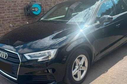 Audi A3 62.500 km 14.900 &euro; Barsbüttel 22885