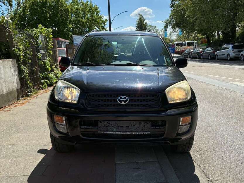 RAV 4