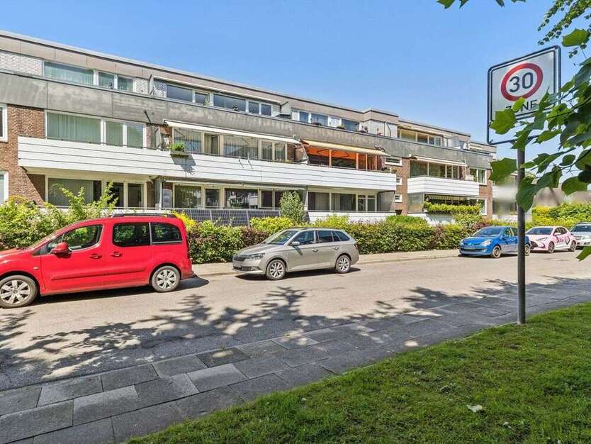 Wohnung zum Kaufen in Hamburg 350.000 € 99 m²