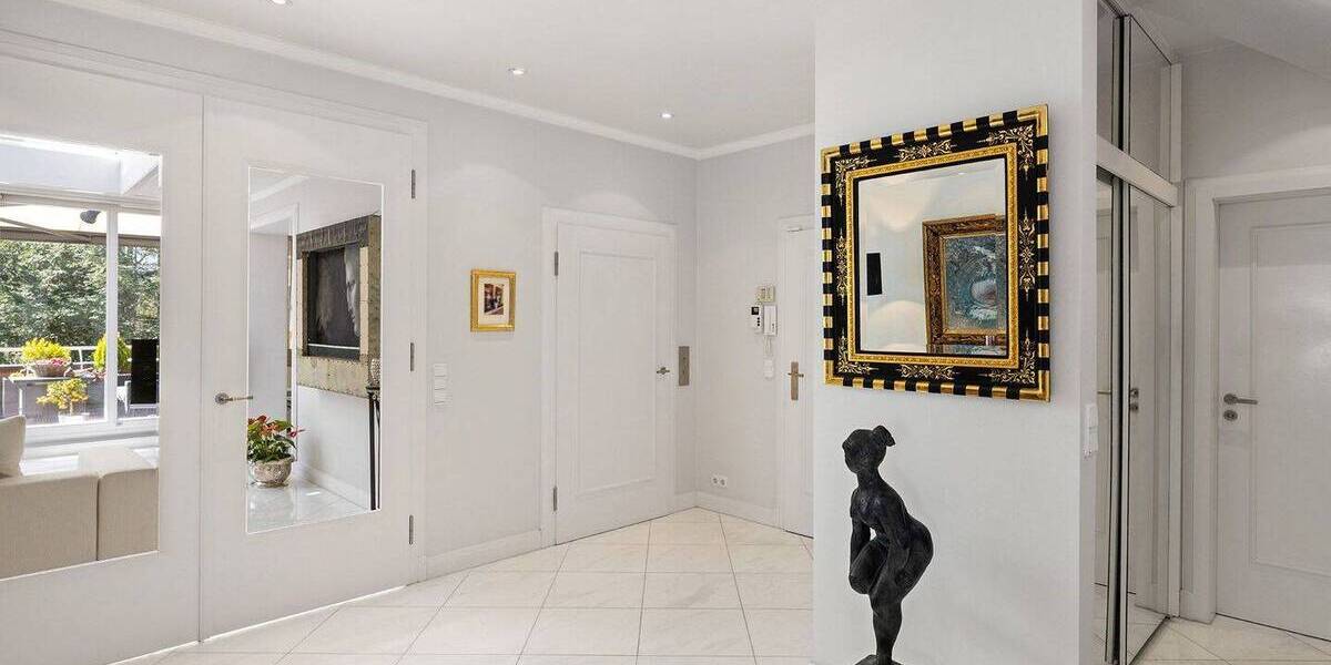 Etagenwohnung Hamburg / Wellingsbüttel Wellingsbüttel - 4 Zimmer, 201 m&sup2;, 1.390.000&euro; | Angebot:26672491