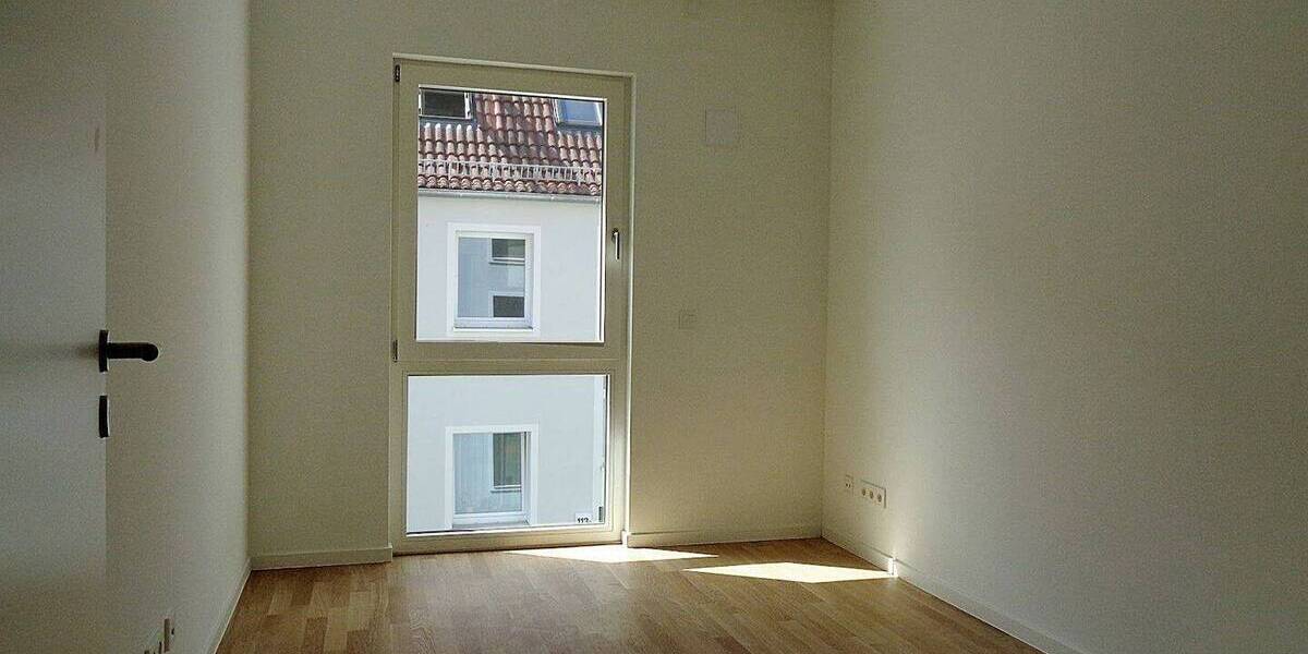 Etagenwohnung Wedel Schulau West - 3 Zimmer, 76 m&sup2;, 1.290&euro; | Angebot:26594936