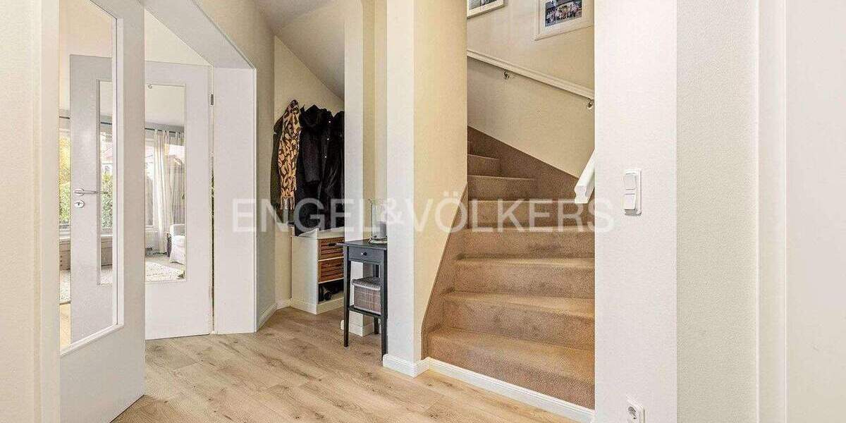 Reihenendhaus Norderstedt Garstedt - 5 Zimmer, 107 m&sup2;, 575.000&euro; | Angebot:25142416
