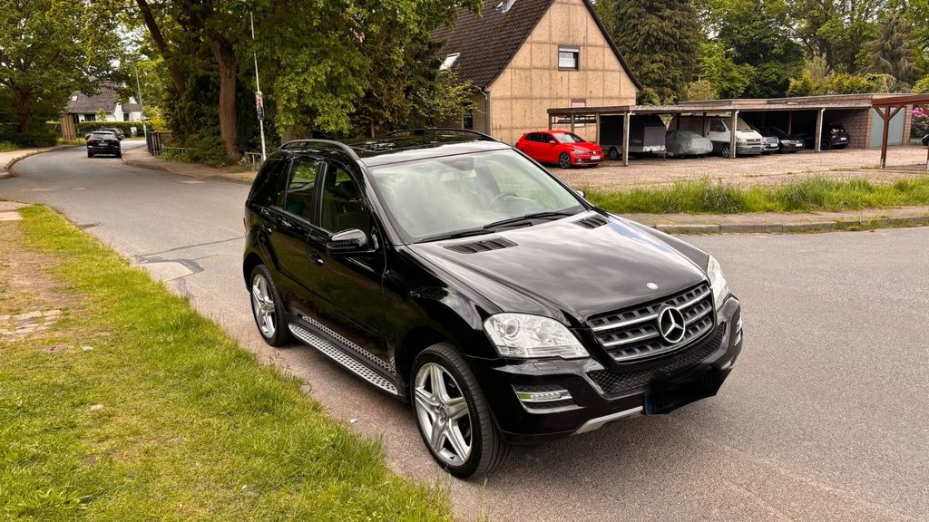 Mercedes-Benz ML 350 320.000 km 8.900 &euro; Ammersbek 22949
