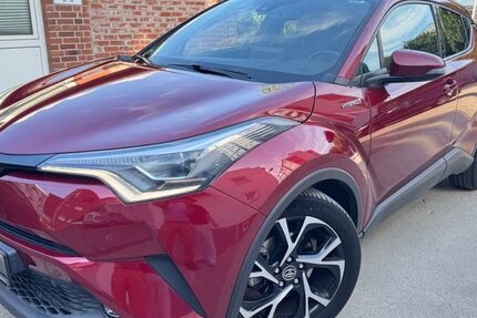Toyota C-HR 97.000 km 18.700 &euro; Hamburg 20537