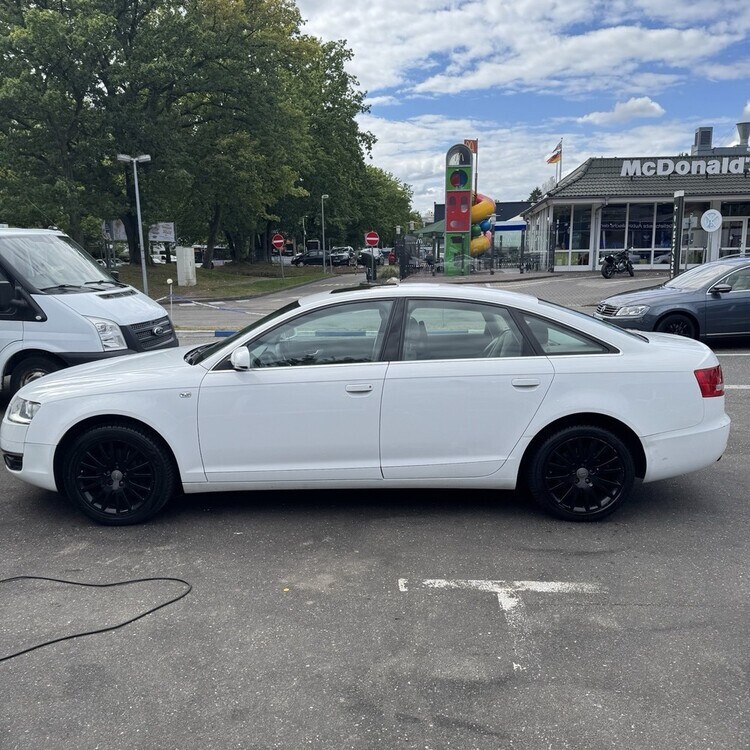 Audi A6 170.000 km 5.800 € Hamburg 20038