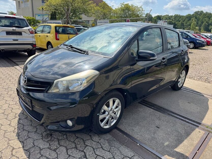Yaris