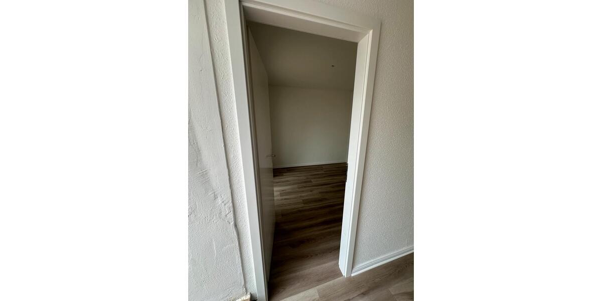 Erdgeschoßwohnung Henstedt-Ulzburg Ulzburg - 3 Zimmer, 67 m&sup2;, 1.300&euro; | Angebot:26419366