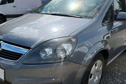 Opel Zafira 250.963 km 1.690 &euro; Hamburg 22179