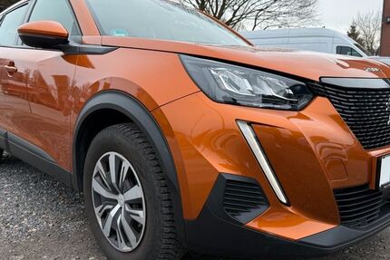 Peugeot 2008 73.159 km 10.990 &euro; Hamburg 22179